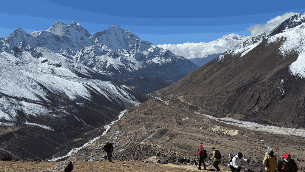 Wide View of Everest Trek