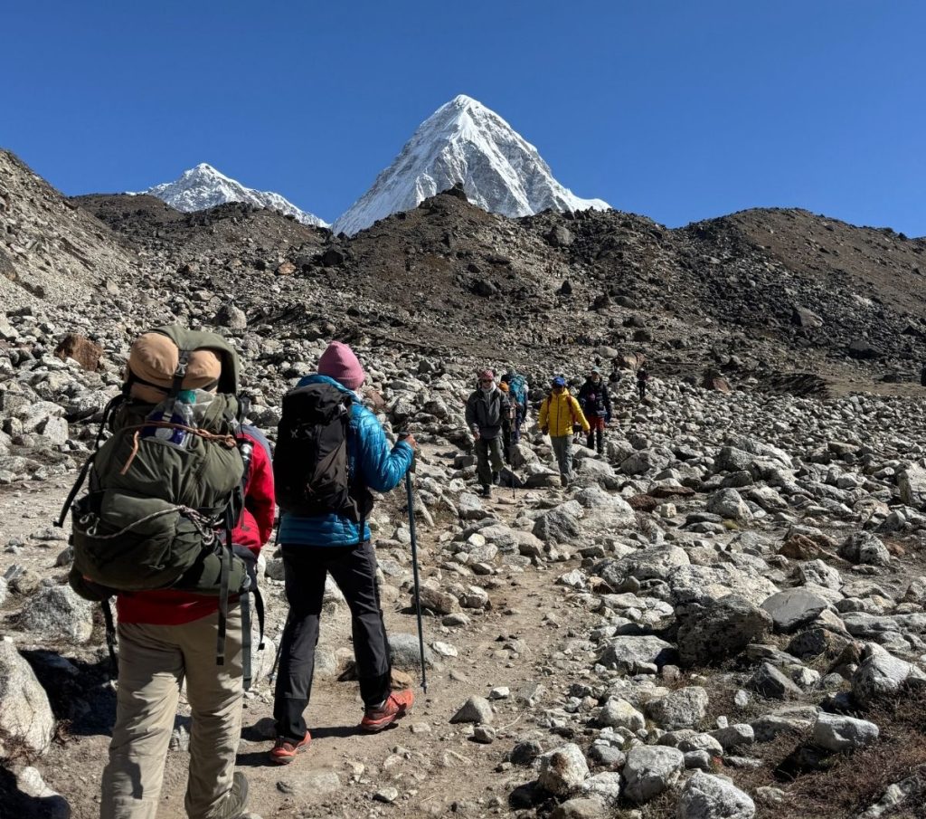 Mt. Pumori, Everest Trek