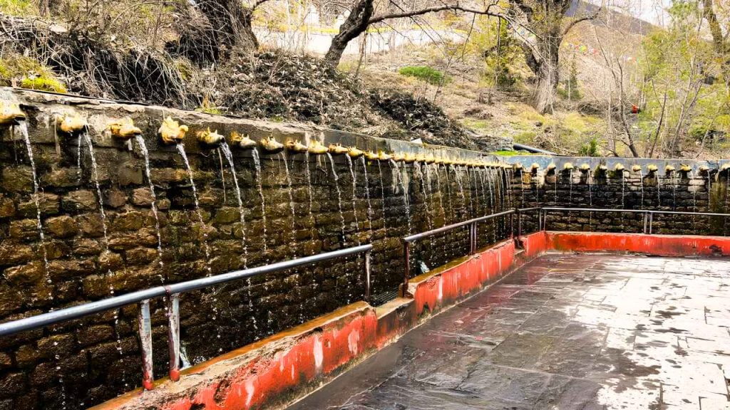 108 dhara muktinath